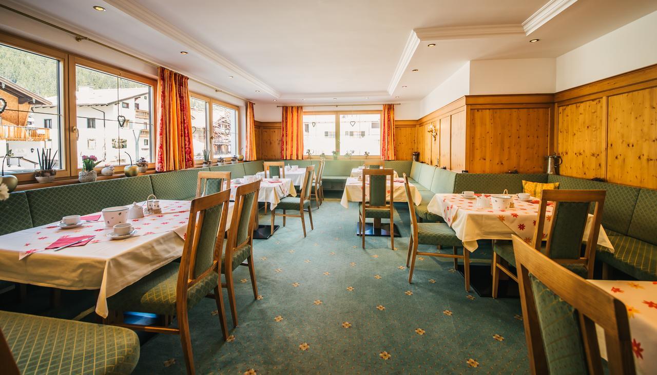 סן אנטון Hotel Dr Otto Murr B&B מראה חיצוני תמונה